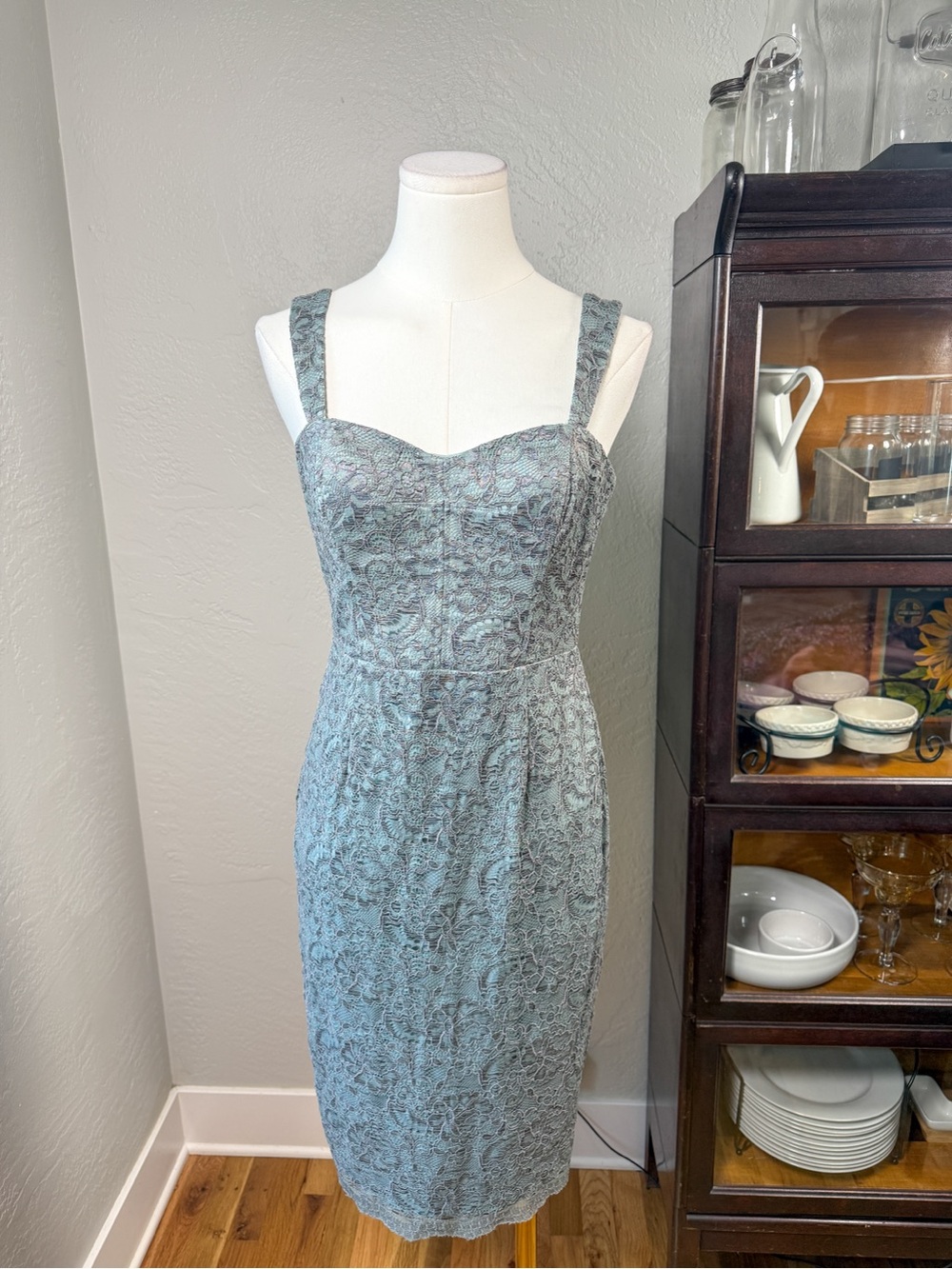 Adrianna Papell Blue Lace Sheath Cocktail Dress Wedding Guest Size 2